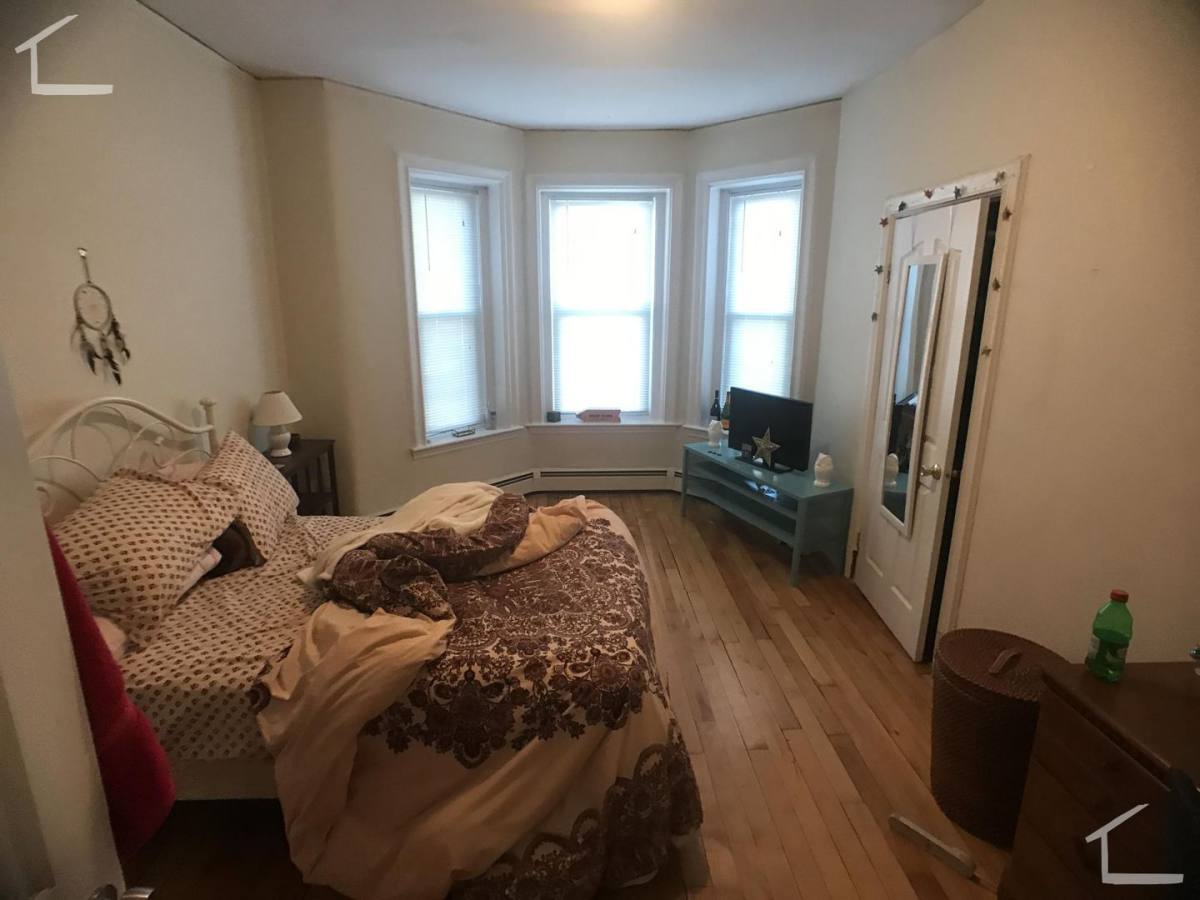 Apartment for rent at 1282 Commonwealth Ave #2B, Allston, MA 02134