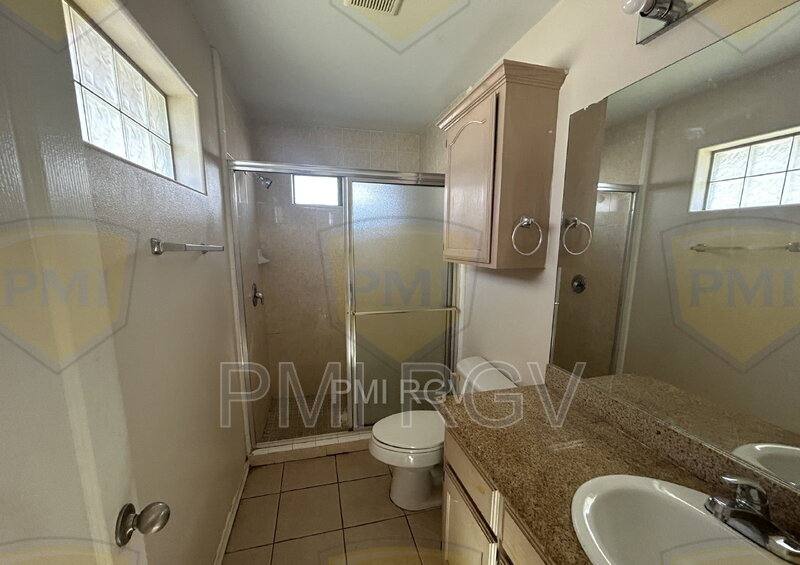 Apartment for rent at 604 Horizon Peak, Edinburg, TX 78539