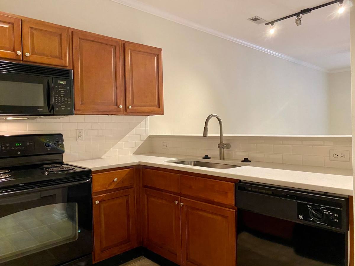 Apartment for rent at 2621 Oldgate Dr, Raleigh, NC 27604