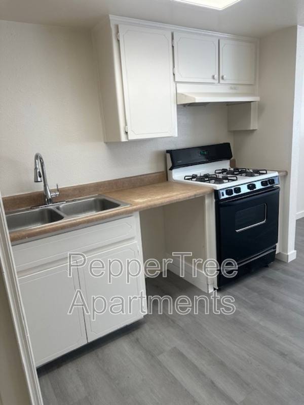 Apartment for rent at 760 E Elm Ave #A, Coalinga, CA 93210