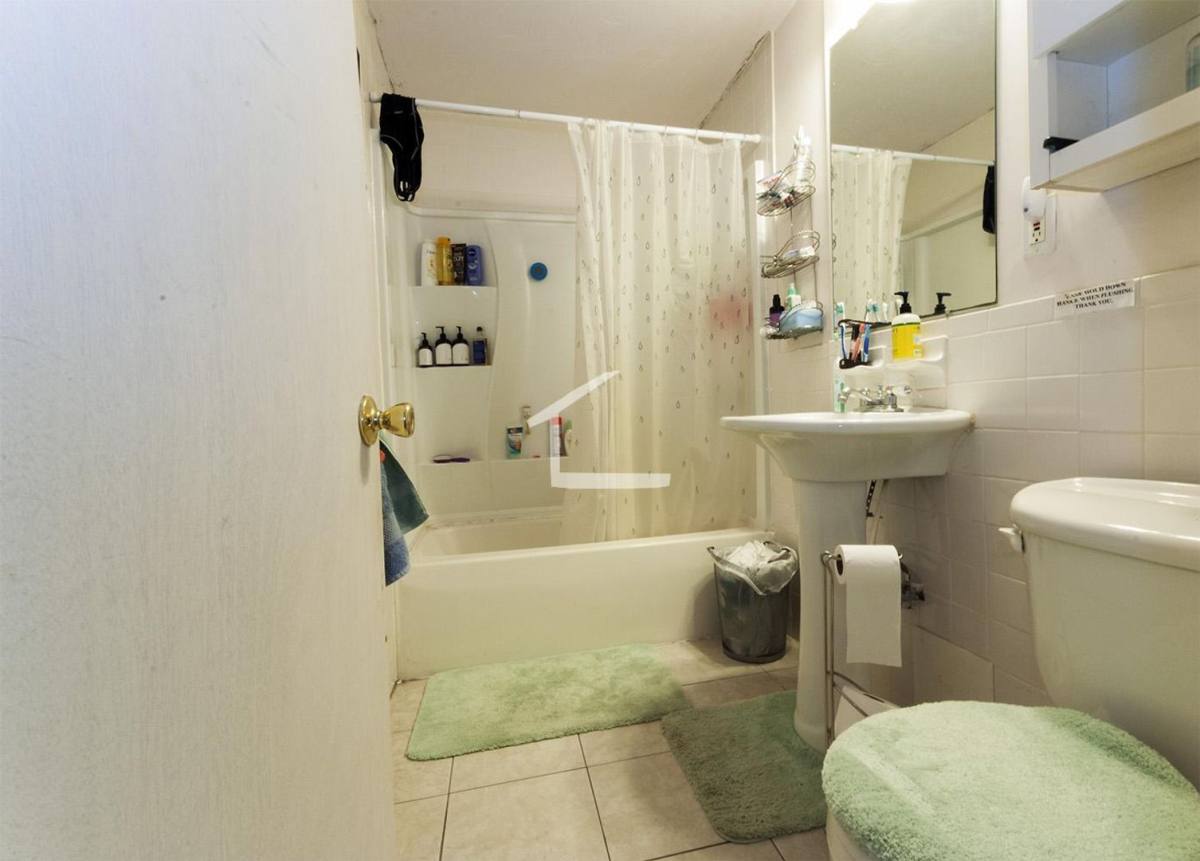 House for rent at 36 Brighton Ave #2B, Allston, MA 02134