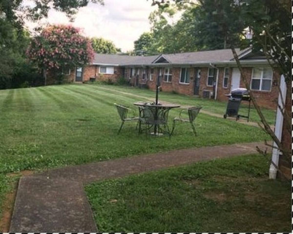 Apartment for rent at 205 N 2nd Ave, Jonesborough, TN 37659