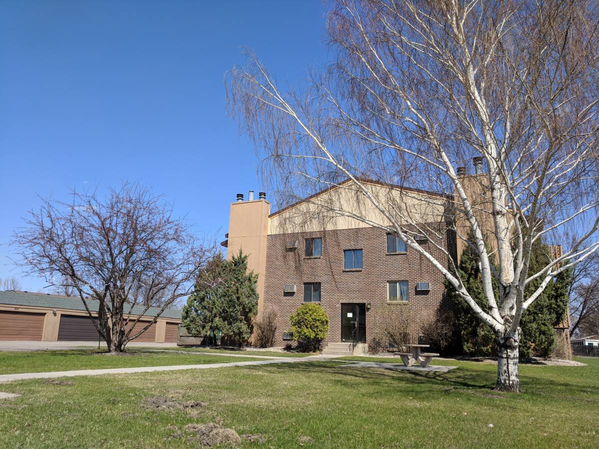 Apartment for rent at 2709 & 2731 15th St S, Fargo, ND 58103