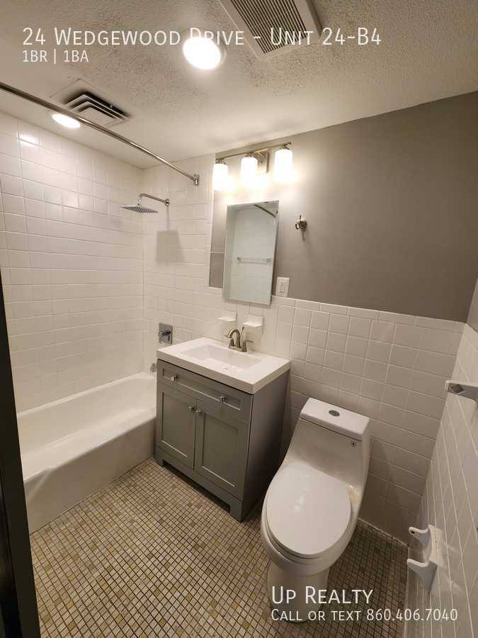 Apartment for rent at 24 Wedgewood Dr #24-B4, Bloomfield, CT 06002