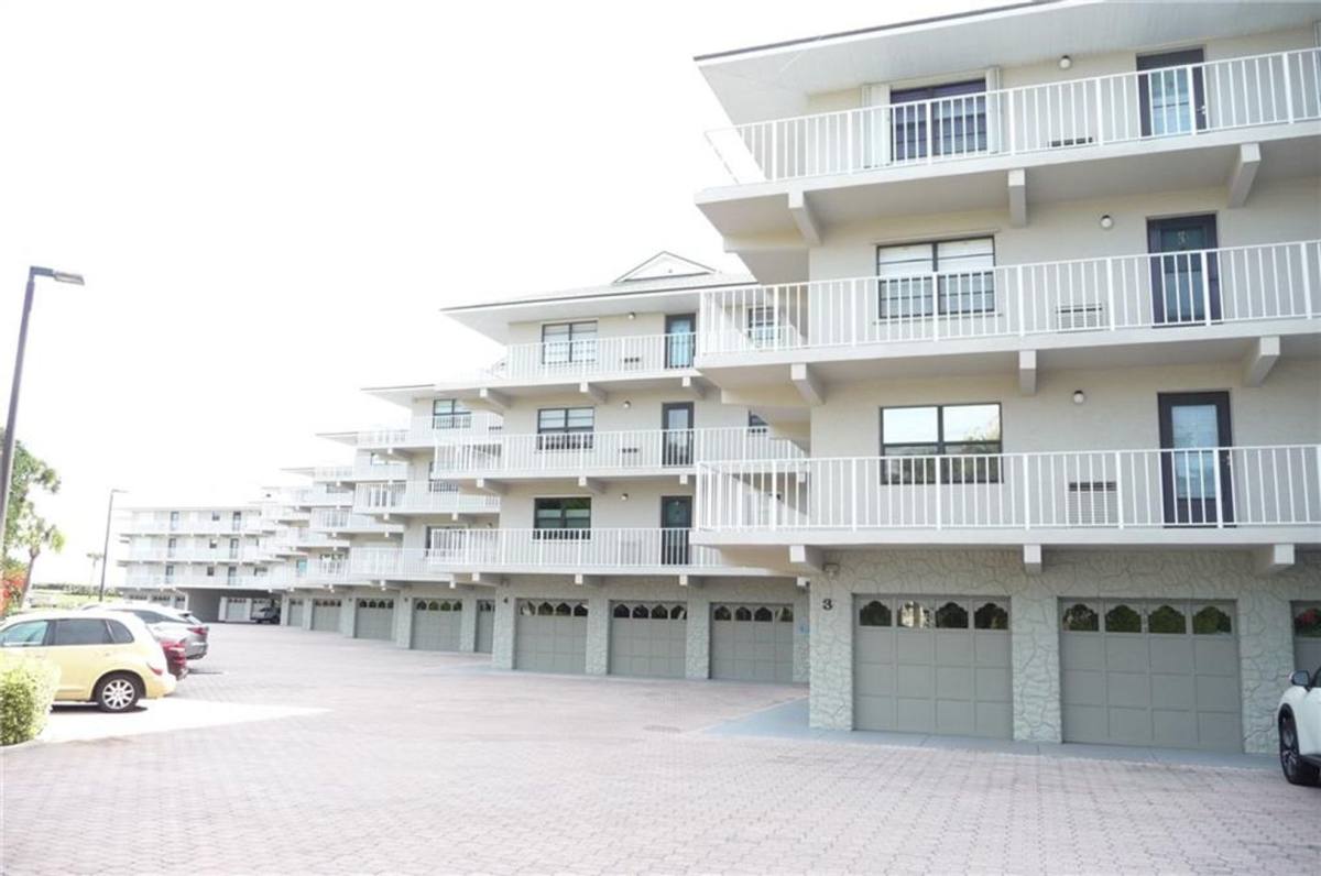 Condo for rent at 5300 Highway A1a, Vero Beach, FL 32963