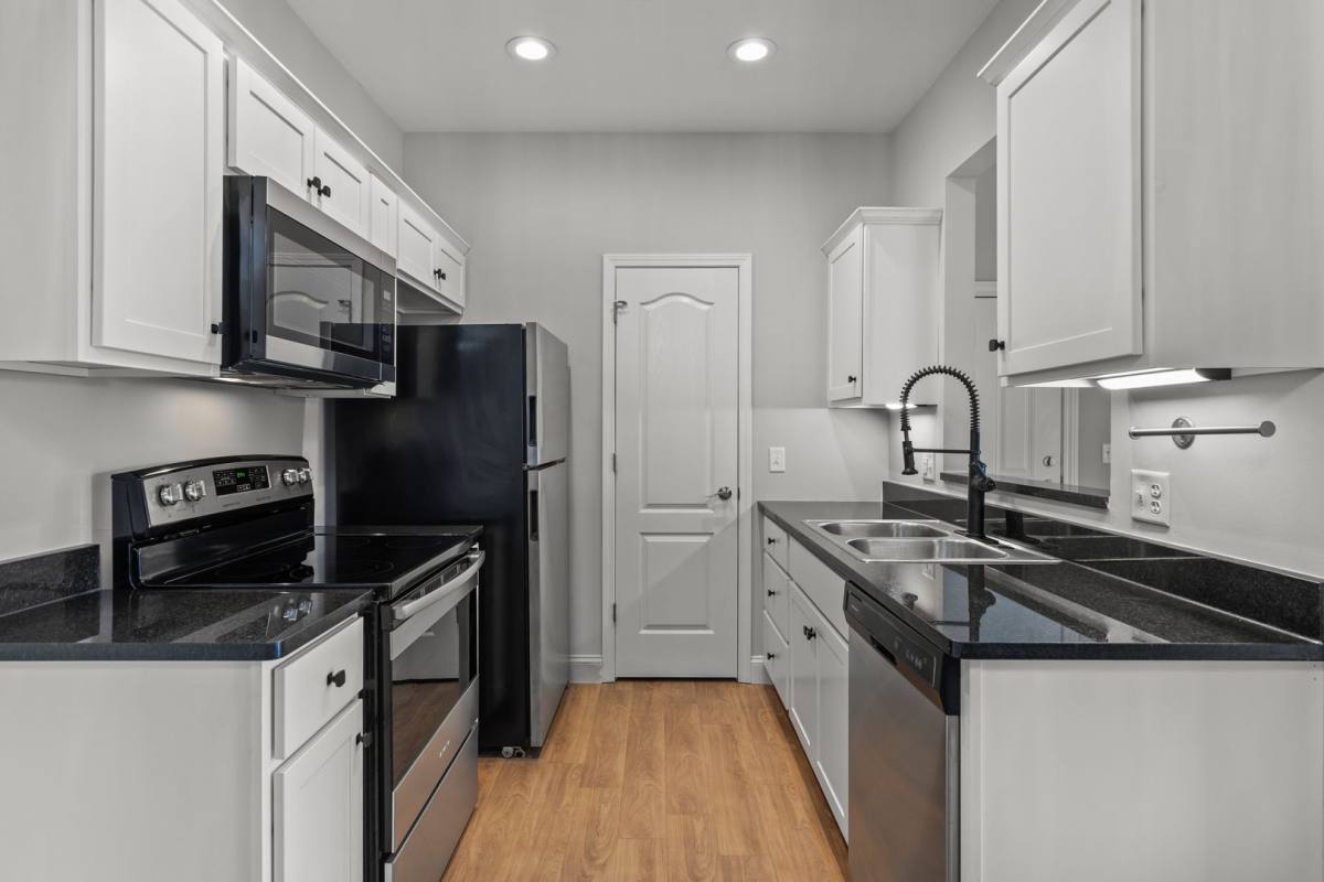 Apartment for rent at 4412 Meramec Bottom Rd, Saint Louis, MO 63129