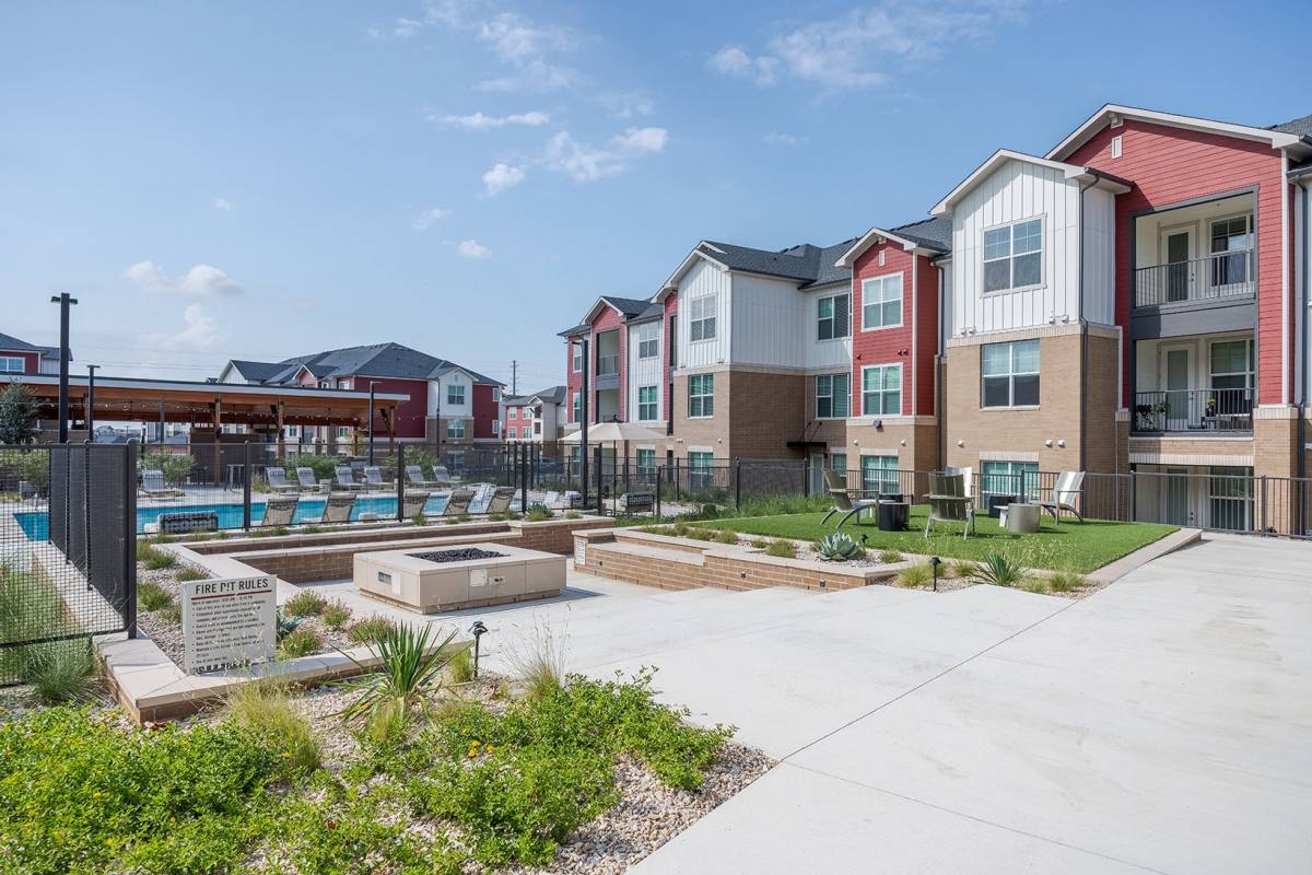 Apartment for rent at 427 El Rio St #C9-50, San Marcos, TX 78666