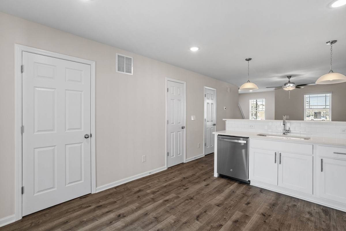 Townhouse for rent at 1043 Peony Lane, Youngsville, NC 27596