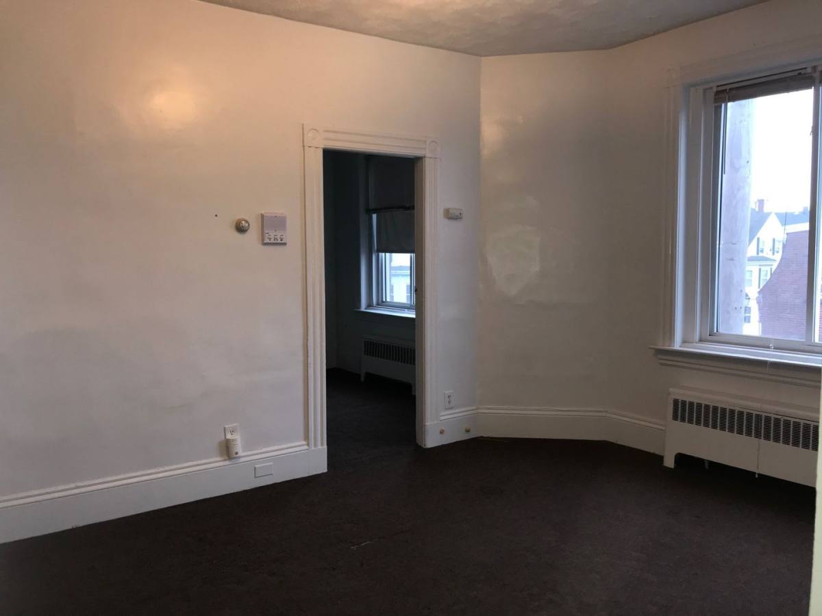 Apartment for rent at 242-248 Main St, Everett, MA 02149