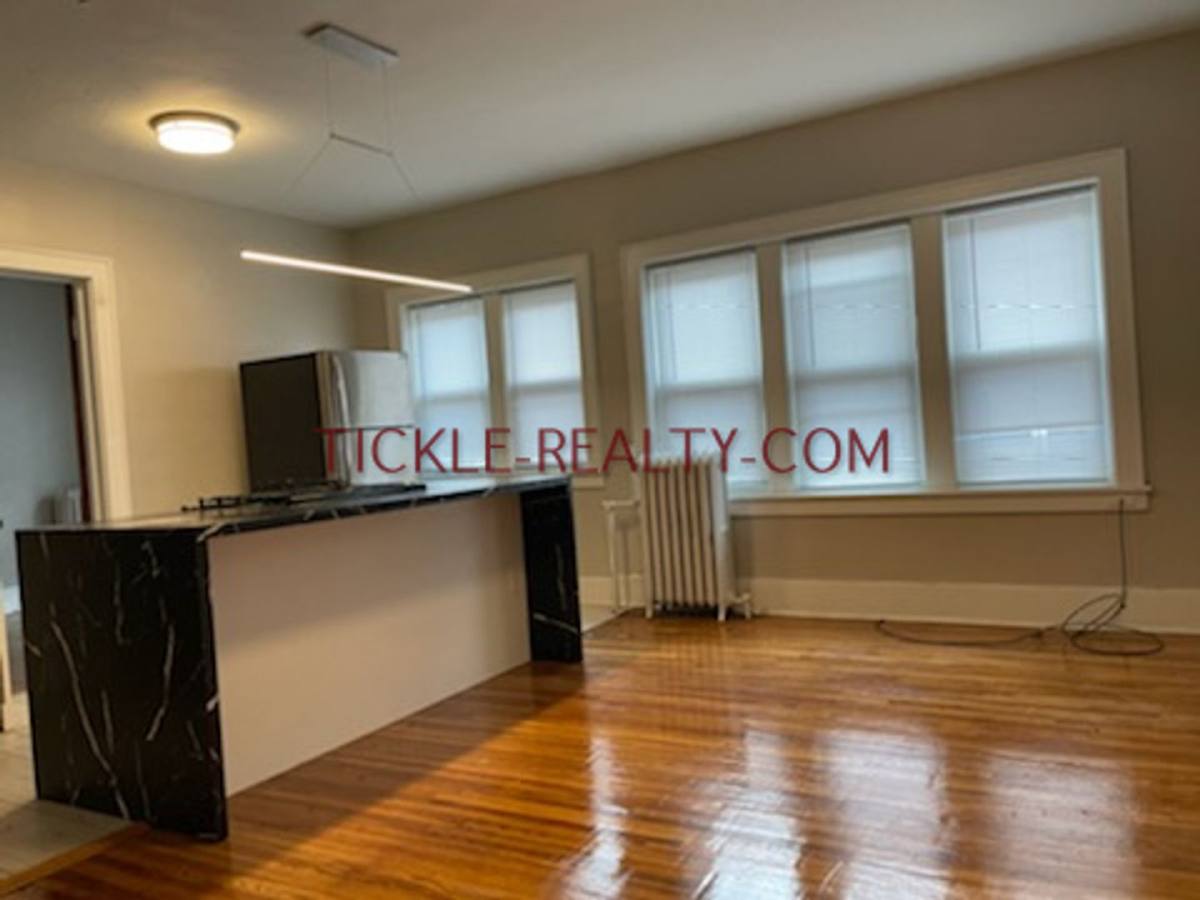 Apartment for rent at 962 Monroe Ave, Rochester, NY 14620