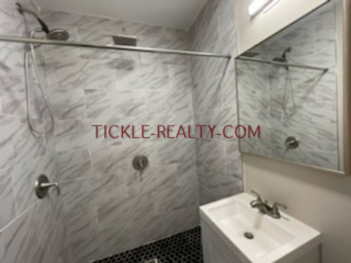 Apartment for rent at 962 Monroe Ave, Rochester, NY 14620