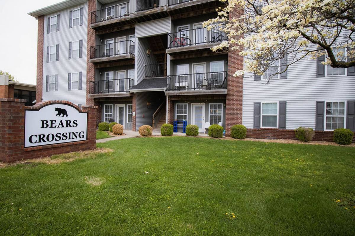 Apartment for rent at 920 S National, Springfield, MO 65804