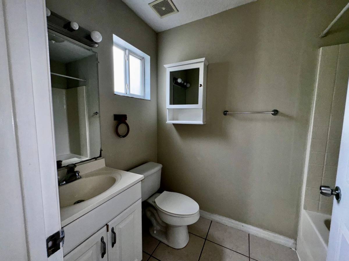 Townhouse for rent at 6741 Magnolia Pointe Circle, Orlando, FL 32810