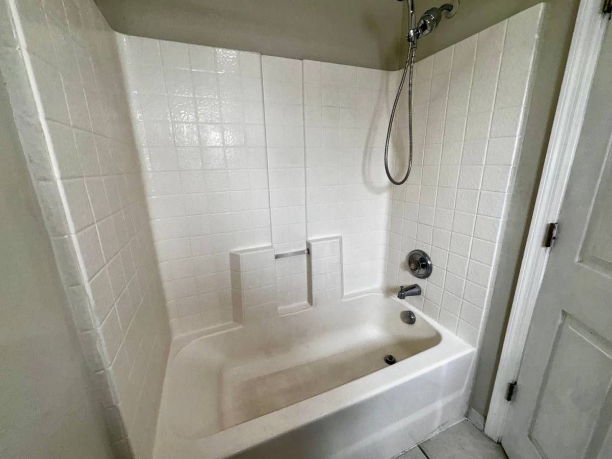 Townhouse for rent at 6741 Magnolia Pointe Circle, Orlando, FL 32810