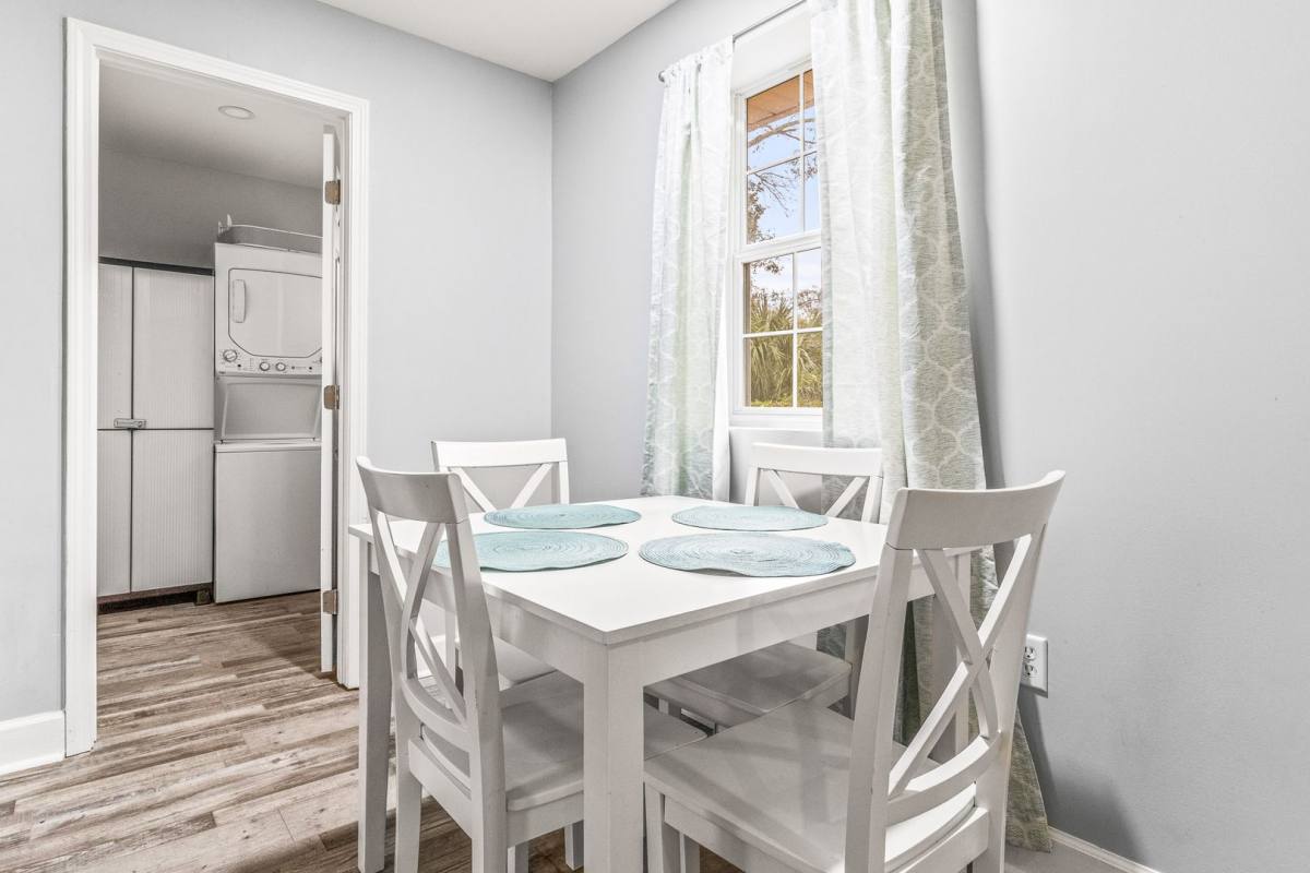 Apartment for rent at 908 N 57th Ave, Pensacola, FL 32506