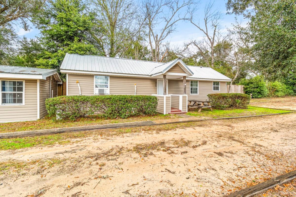 Apartment for rent at 908 N 57th Ave, Pensacola, FL 32506