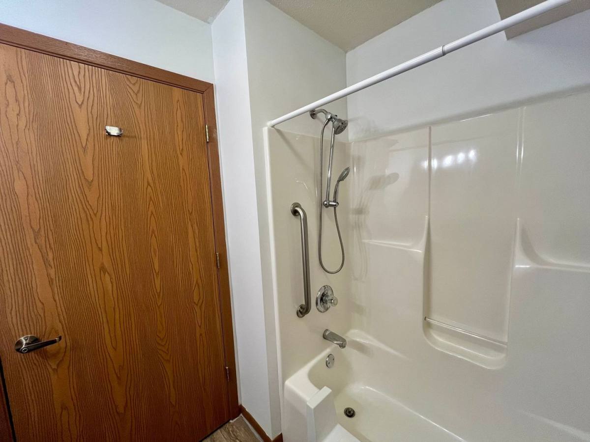 Apartment for rent at 416 Mill St, Eagle River, WI 54521