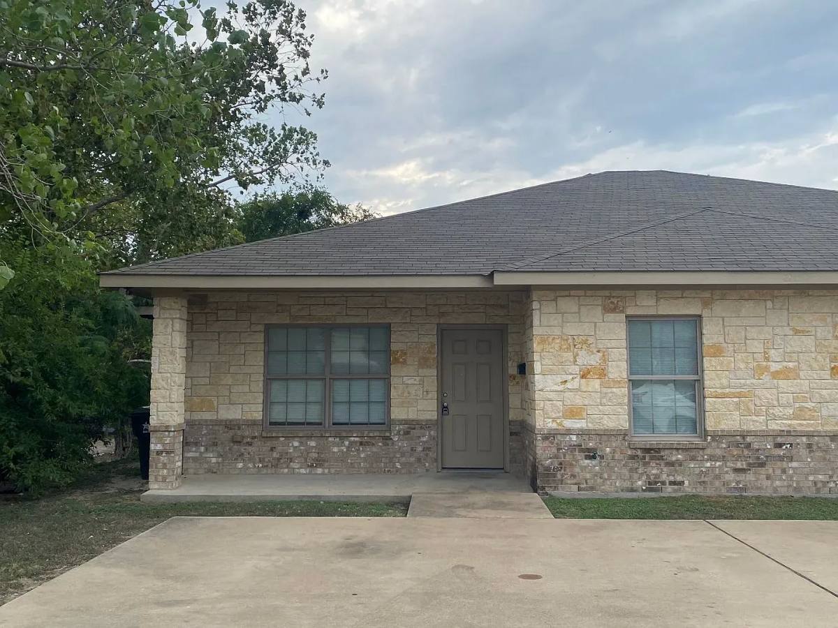 Apartment for rent at 2110 S 5thTempleTX 76501