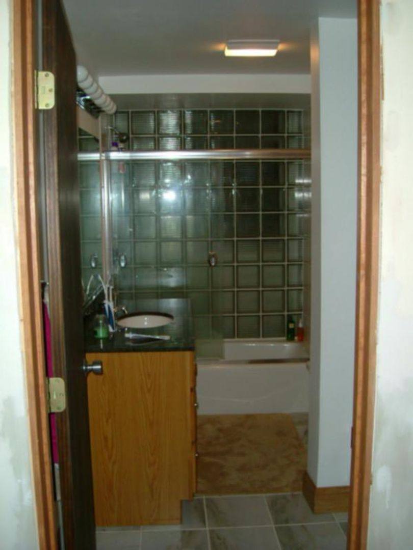 Apartment for rent at 442 Park Dr #1B, Boston, MA 02215