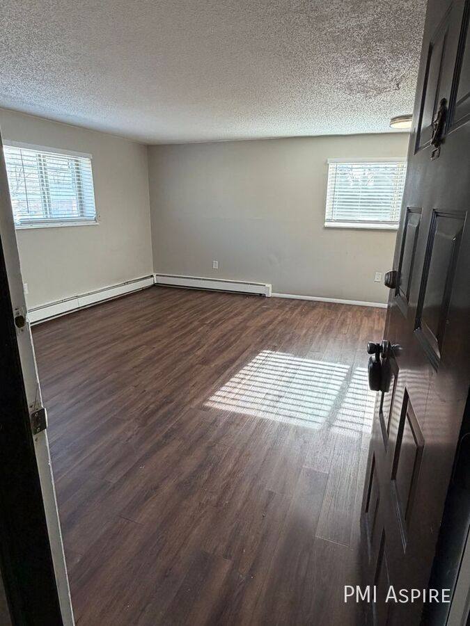 Apartment for rent at 1065 Saulsbury St #101, Denver, CO 80214