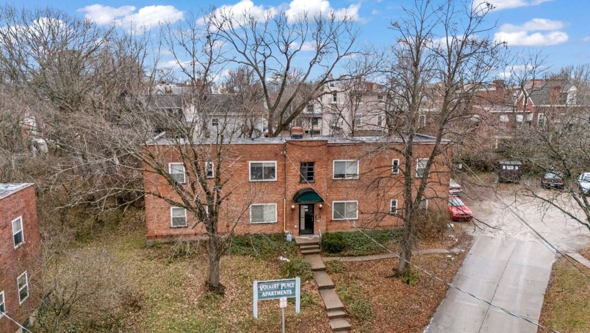 Apartment for rent at 415 Volkert Place, Cincinnati, OH 45219