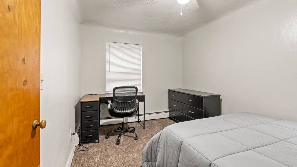 Apartment for rent at 415 Volkert Place, Cincinnati, OH 45219