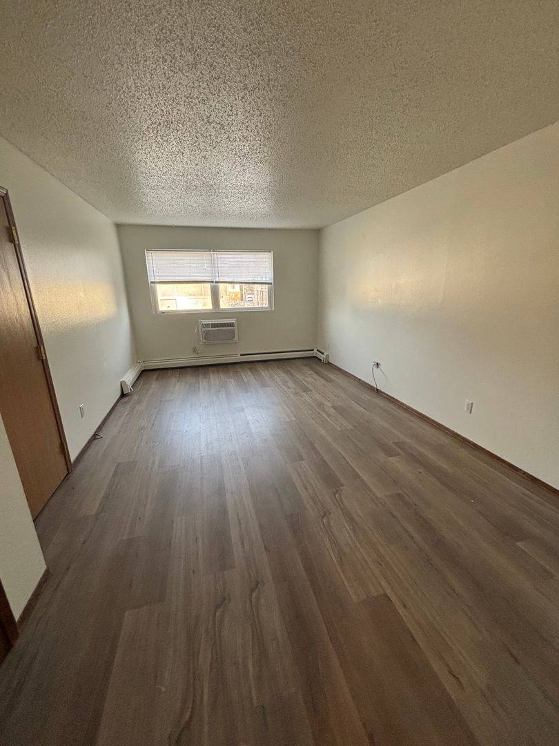 Apartment for rent at 920 E Burlington St, Iowa City, IA 52240
