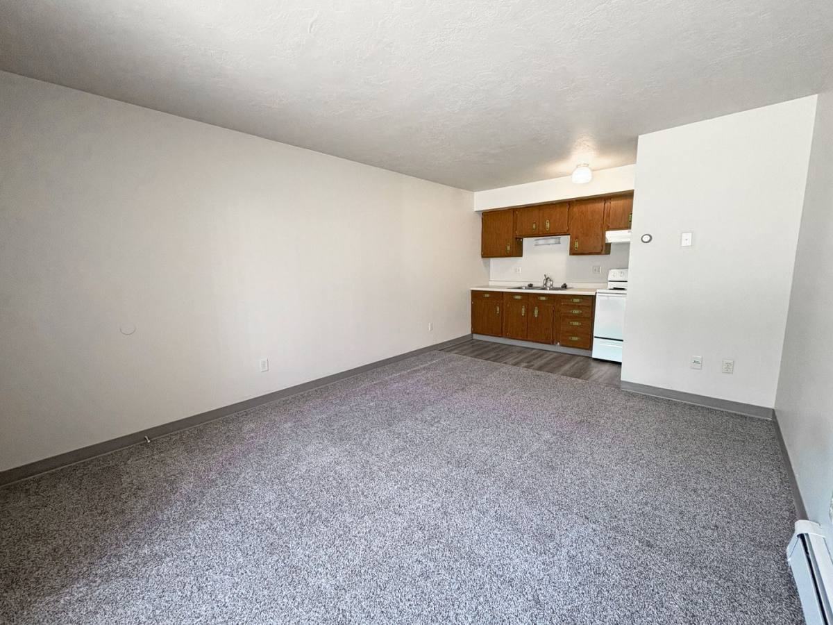 Apartment for rent at 2015 8th St NW, Minot, ND 58703