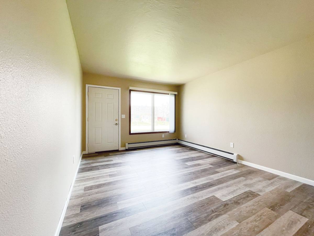 Apartment for rent at 2015 8th St NW, Minot, ND 58703