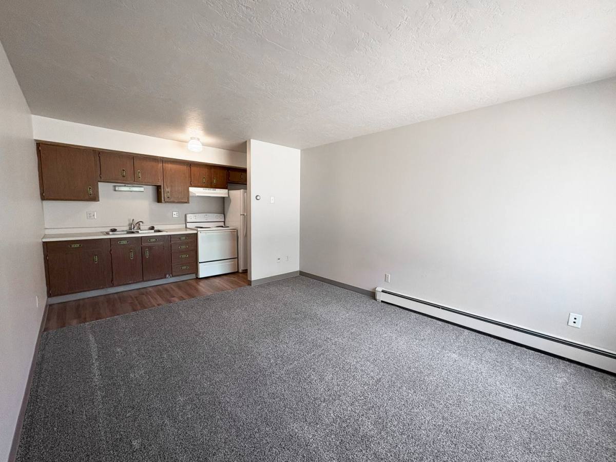 Apartment for rent at 2015 8th St NW, Minot, ND 58703