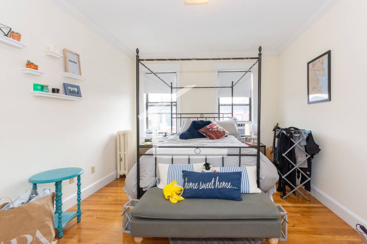 House for rent at 25 Glenville Ave #5, Allston, MA 02134