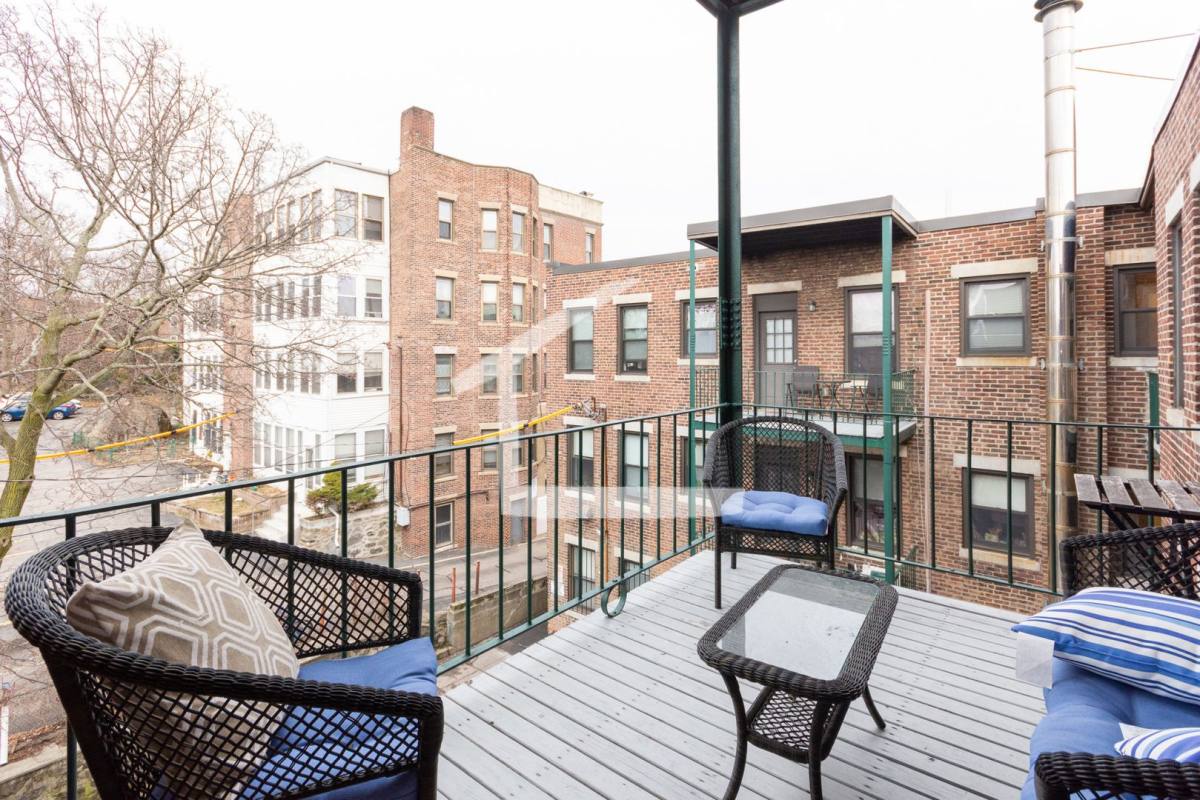 House for rent at 25 Glenville Ave #5, Allston, MA 02134