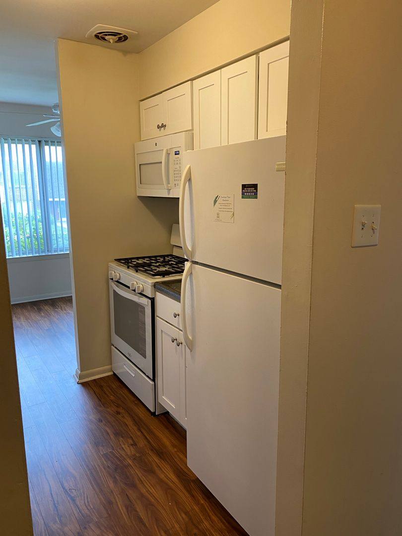 Apartment for rent at 2132 Pennsylvania Ave, Bethlehem, PA 18018