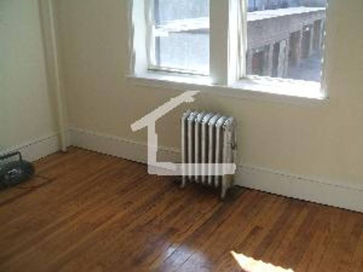 House for rent at 311 St Paul #4, Brookline, MA 02446