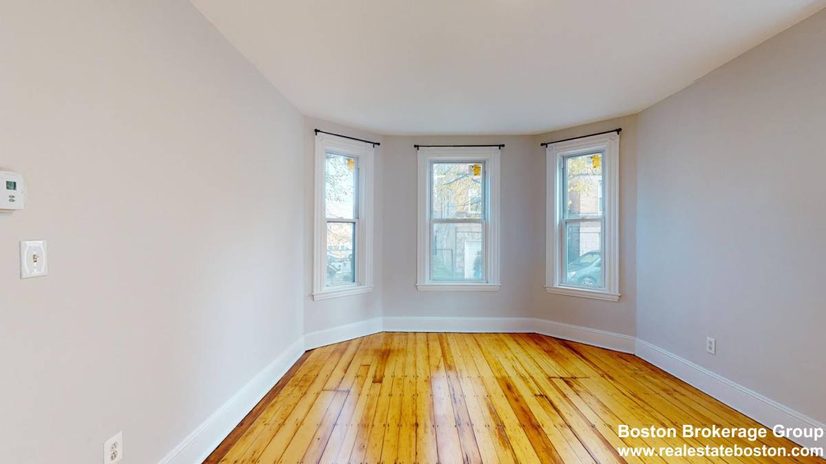 Apartment for rent at 9 Mount Pleasant Ave #1, Roxbury, MA 02119