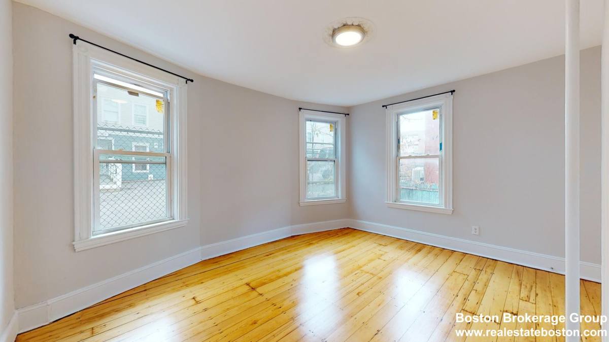 Apartment for rent at 9 Mount Pleasant Ave #1, Roxbury, MA 02119