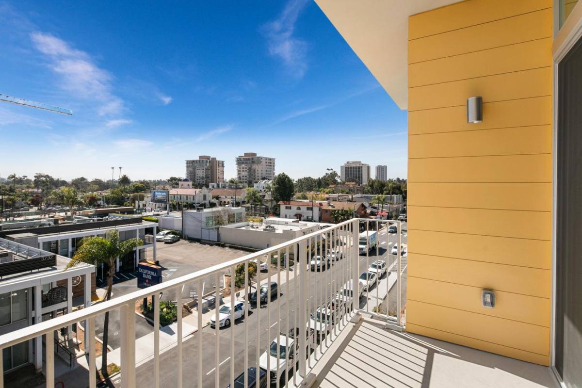Apartment for rent at 3740 5th Ave, San Diego, CA 92103