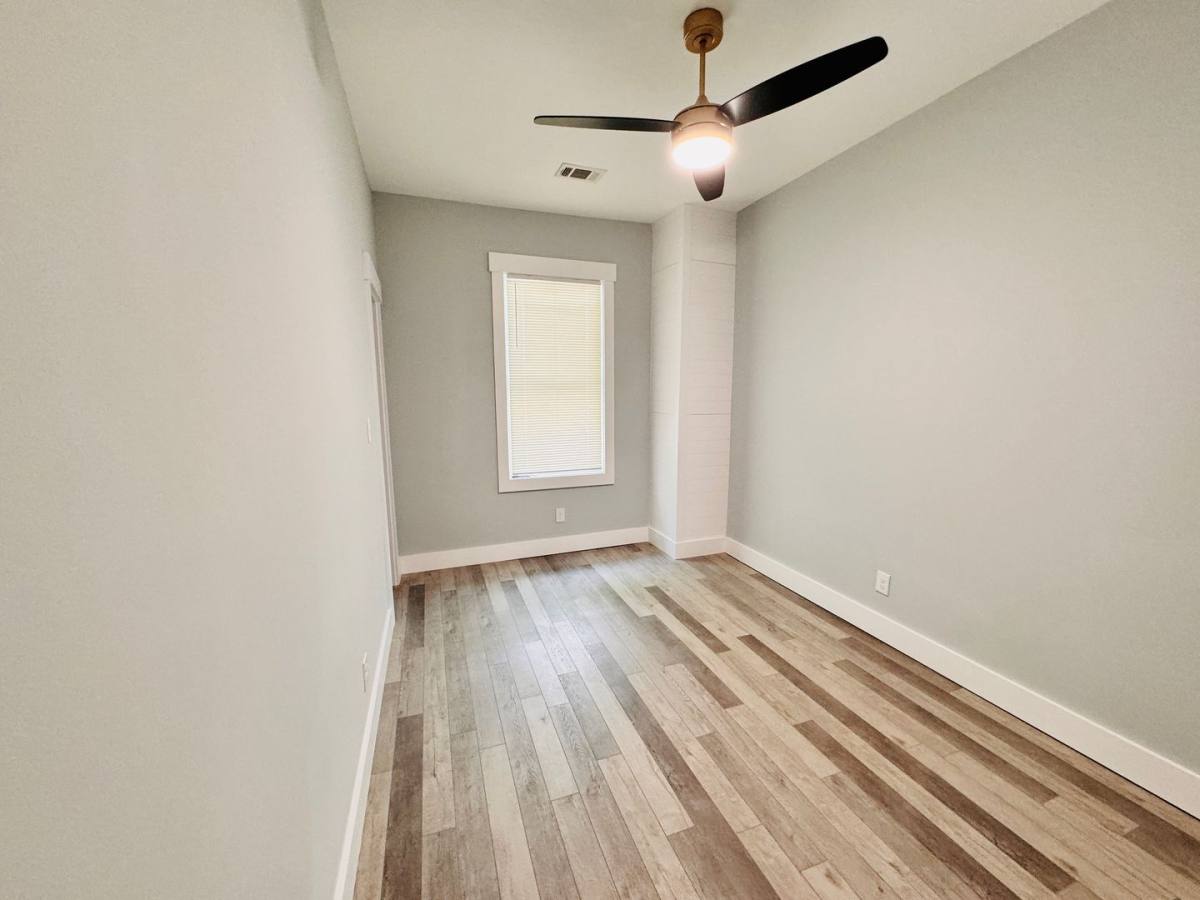 Townhouse for rent at 1107 E 38th St, Savannah, GA 31404