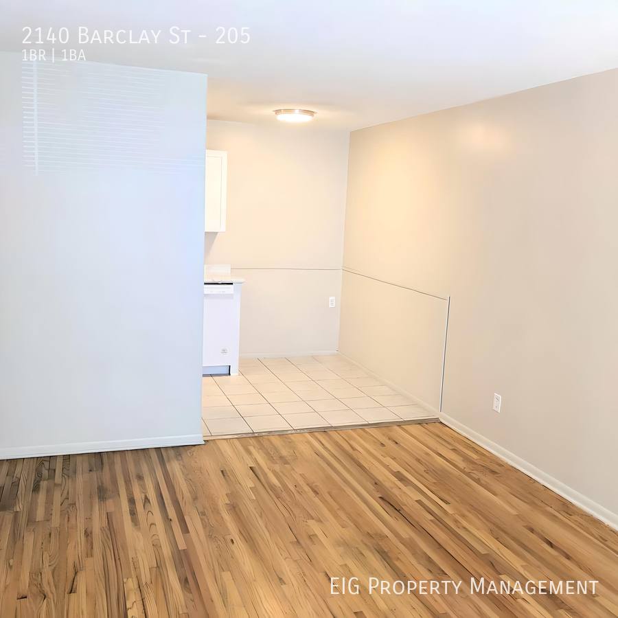Apartment for rent at 2140 Barclay St #205, Saint Paul, MN 55109