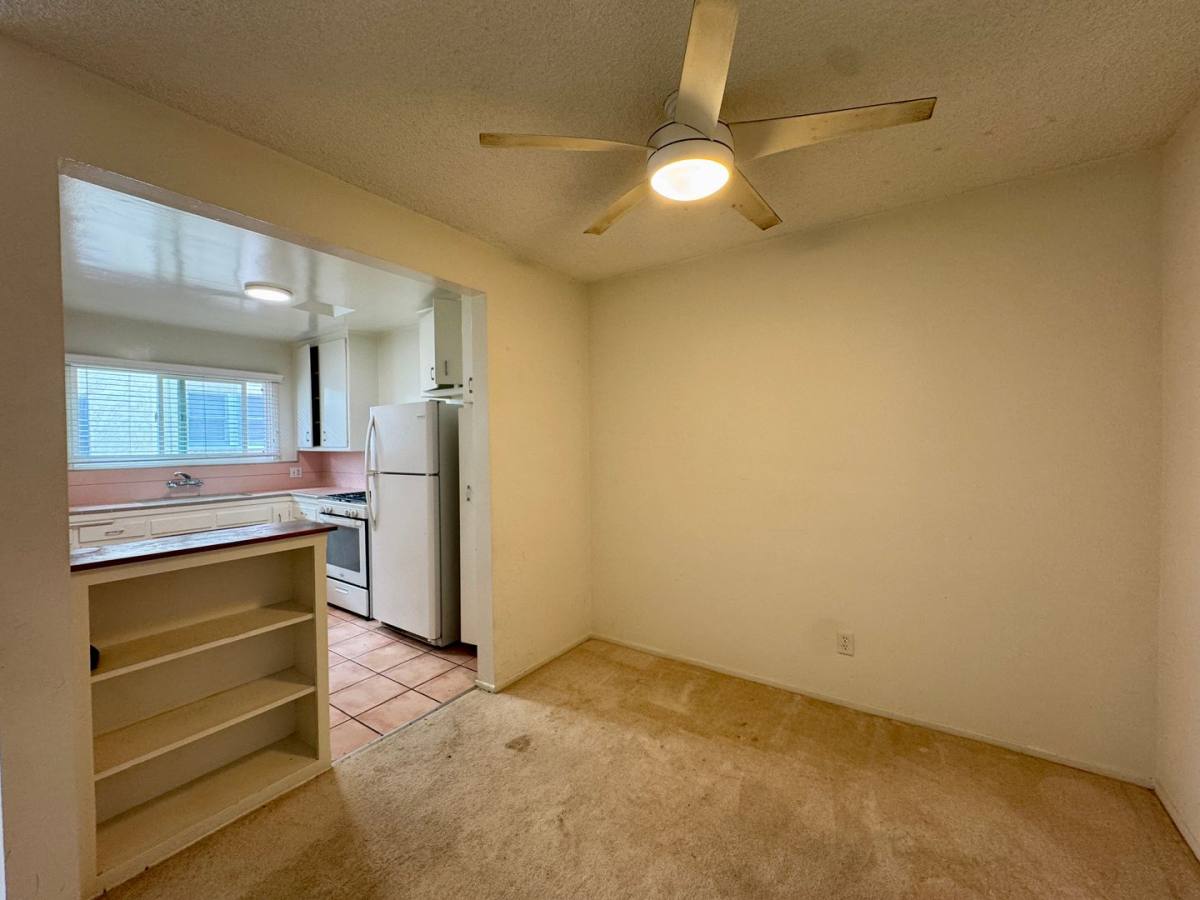 Apartment for rent at 122 N Croft Ave, Los Angeles, CA 90048