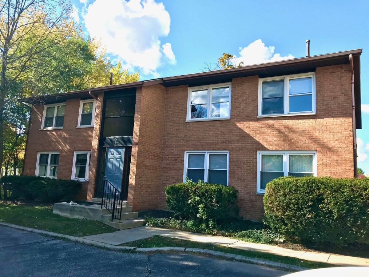 Apartment for rent at 156-364 Mayfield Ave, Valparaiso, IN 46383