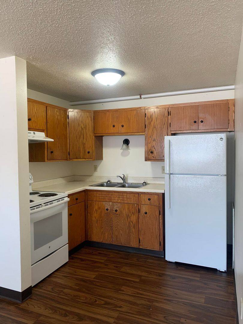 Apartment for rent at 502-504 30th Ave N, Fargo, ND 58102