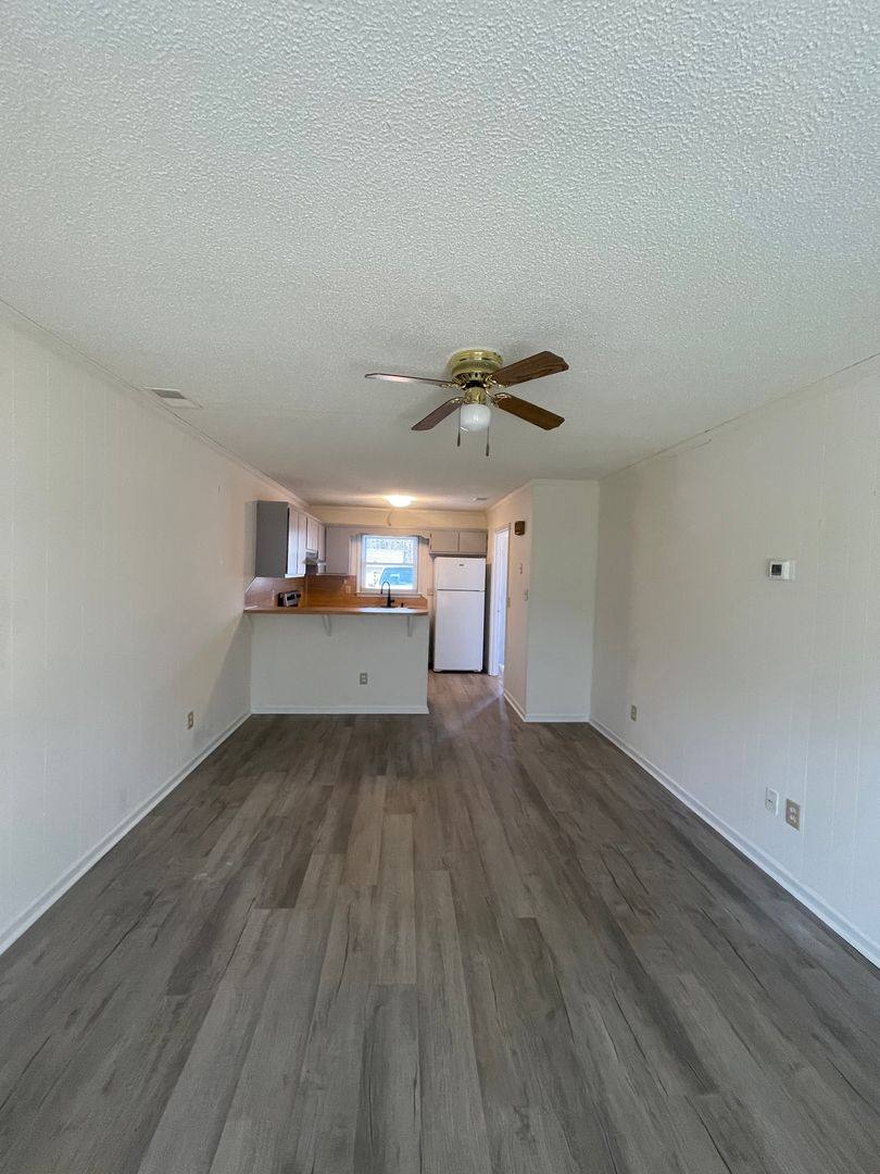 Townhouse for rent at 103 Mindy Lane, Dallas, NC 28034