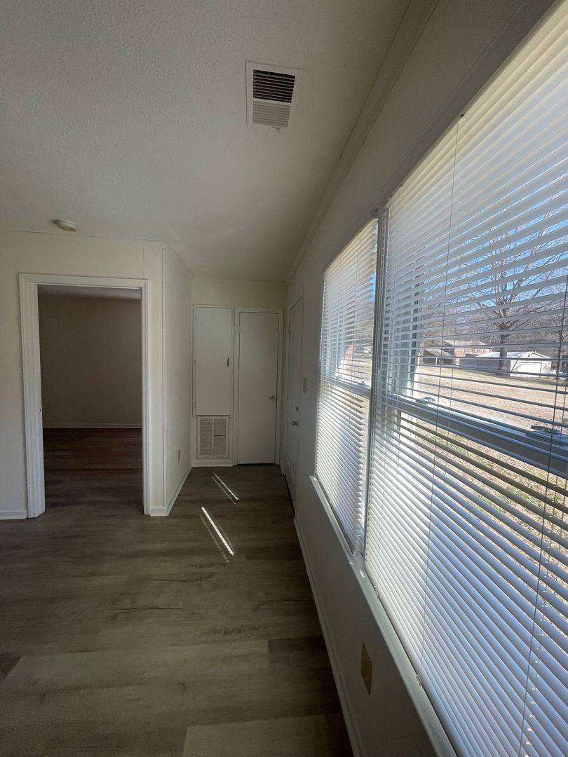 Townhouse for rent at 103 Mindy Lane, Dallas, NC 28034
