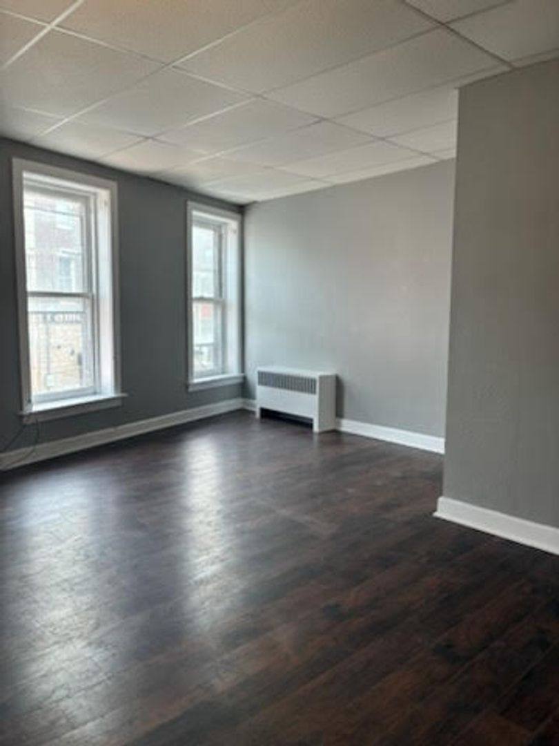 Apartment for rent at 112 Broadway, Hanover, PA 17331