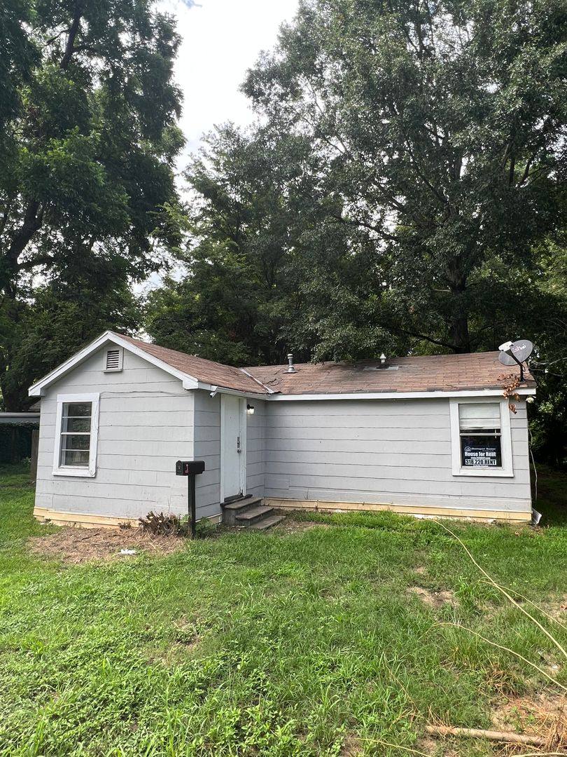 House for rent at 2201 Naples St, Bossier City, LA 71112