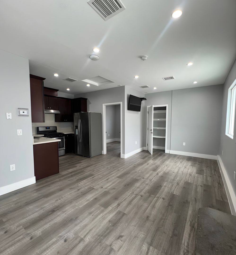 Apartment for rent at 6149 S Harvard Blvd, Los Angeles, CA 90047