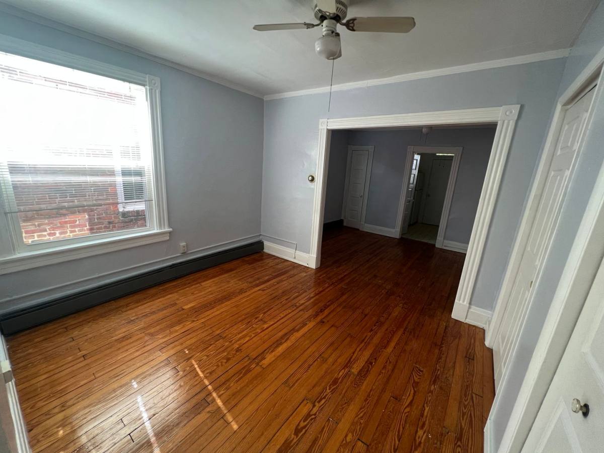 Apartment for rent at 8 N Auburn Ave, Richmond, VA 23221