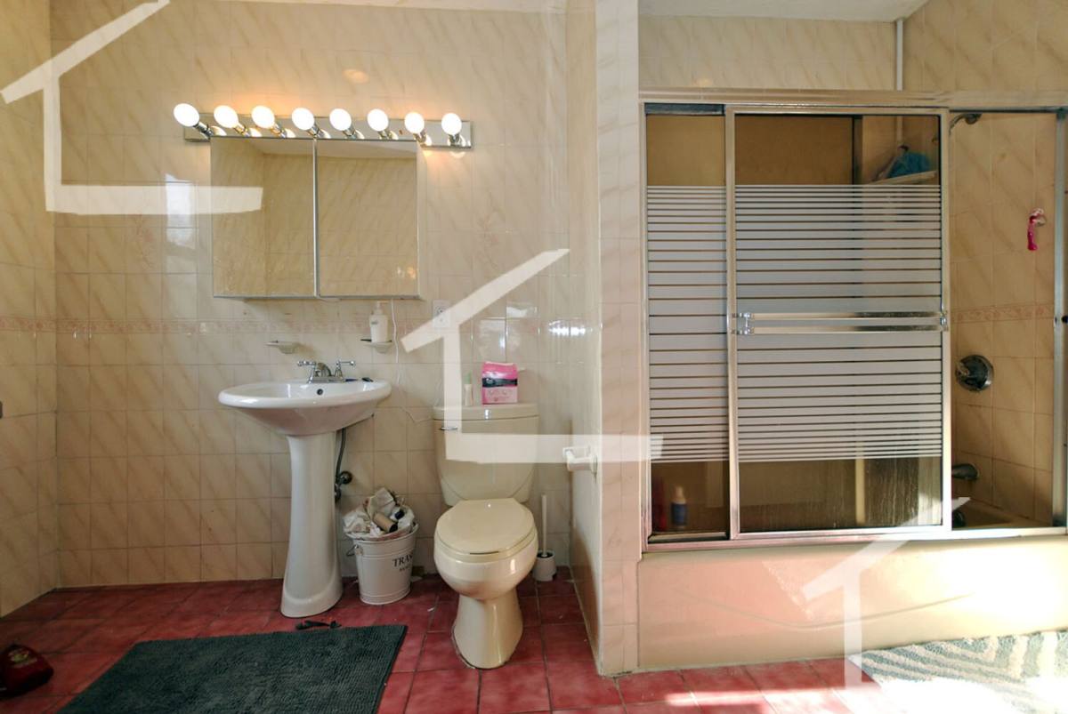 House for rent at 211 St Paul #1B, Brookline, MA 02446