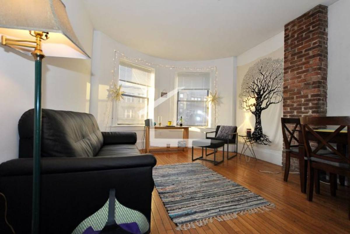 Apartment for rent at 852 Huntington Ave #2B, Roxbury Crossing, MA 02120